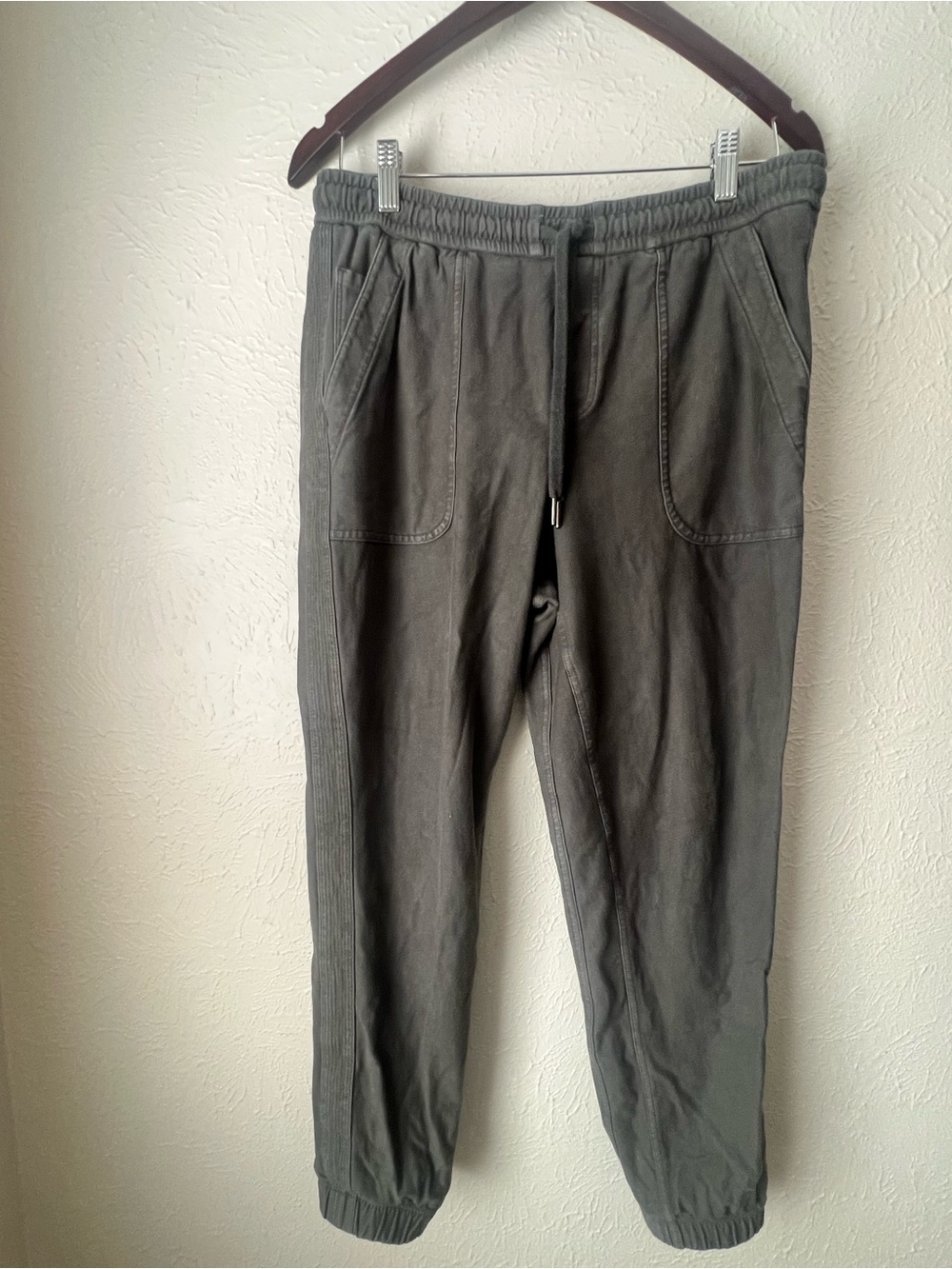 Athleta Farallon Jogger Pants  
Color: Charcoal Gray Size: 10
